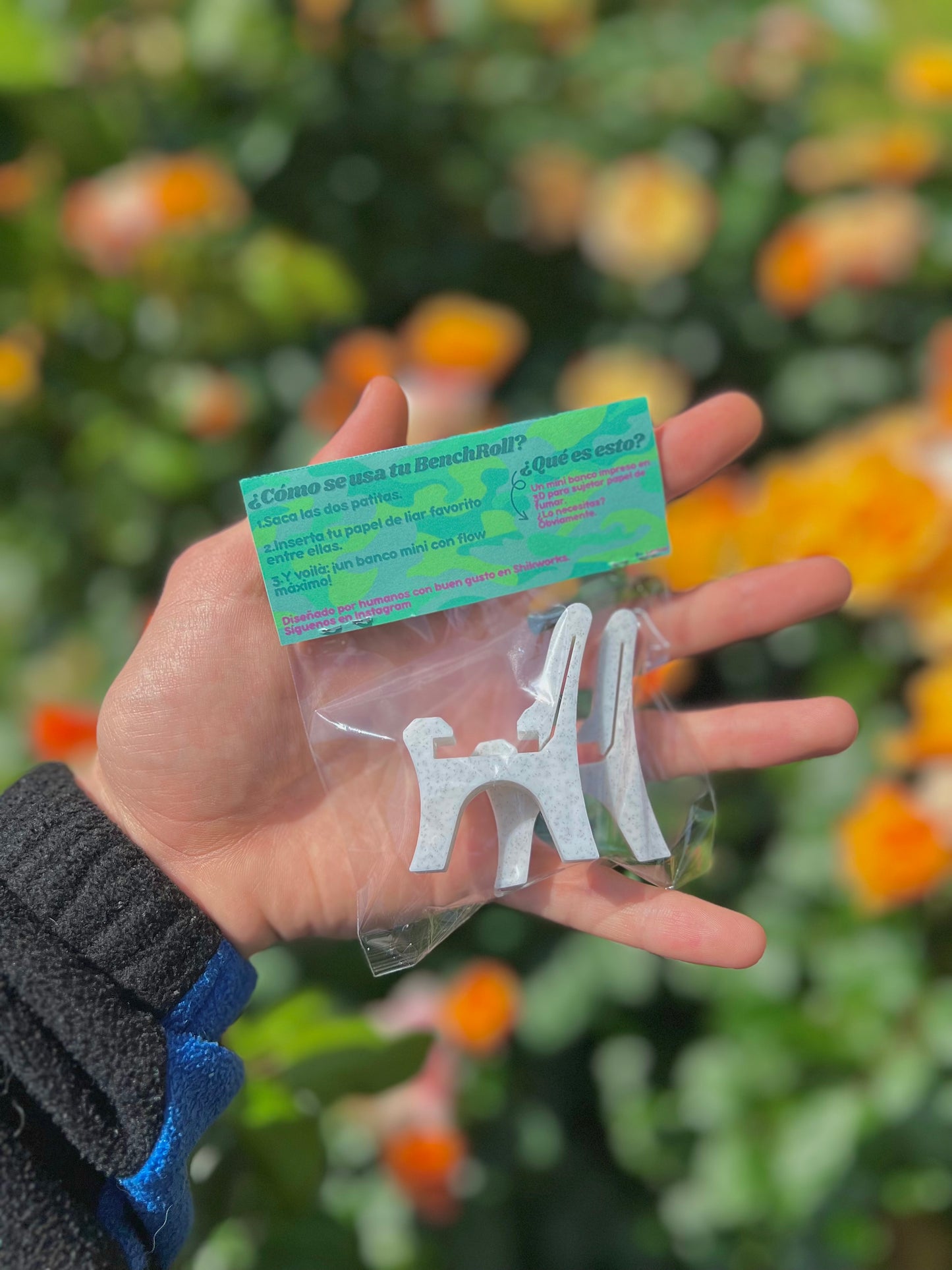 Benchroll – Mini soporte urbano 3D para librillos | Accesorio práctico y original