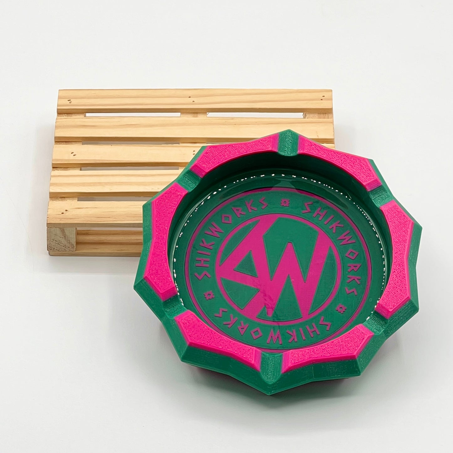 SW cenicero verde/rosa - Shikworks