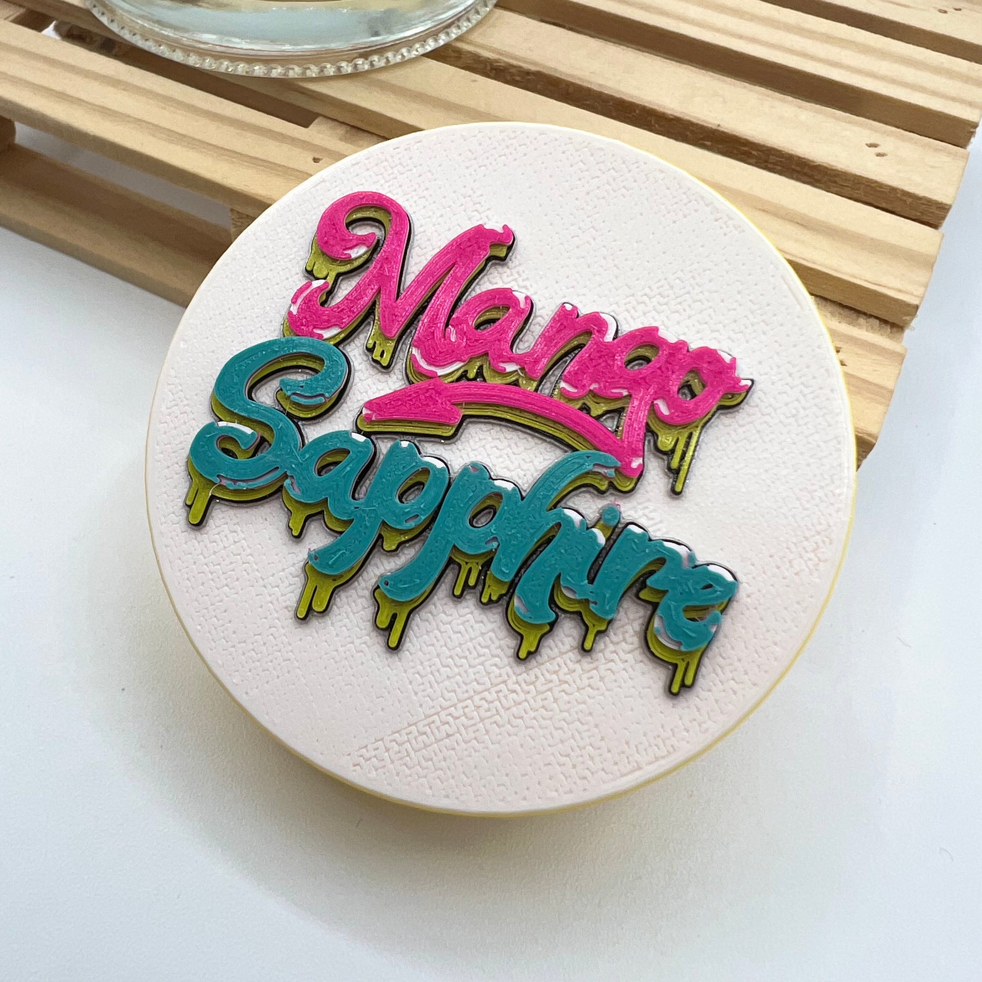 Mango Sapphire 50 ml letras amarillo - Shikworks