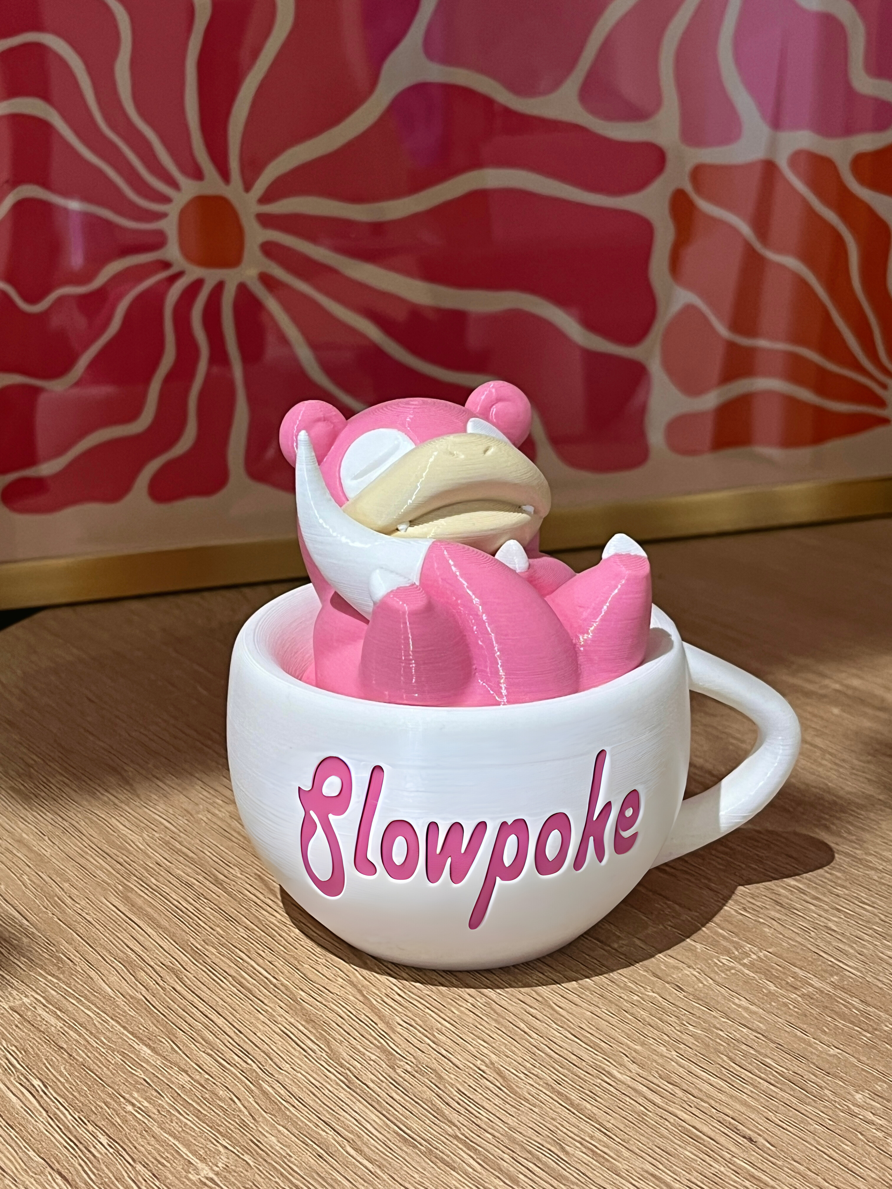 Figura 3D Criatura Rosa Dormilona en Taza – Extra para Pedido Personalizado - Shikworks