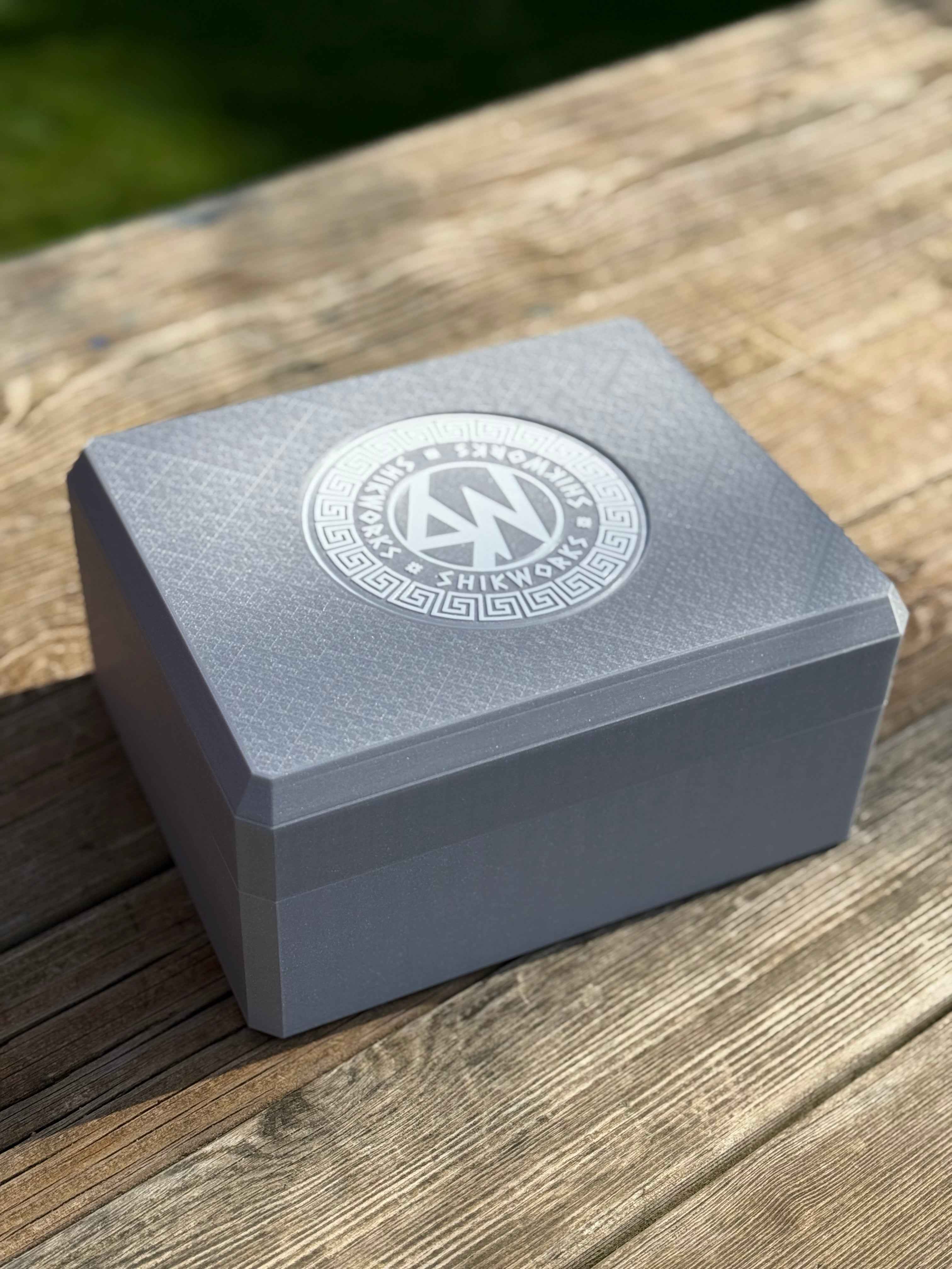 MEGASHIKBOX™ Galaxy Silver Edition | Caja Premium Shikworks