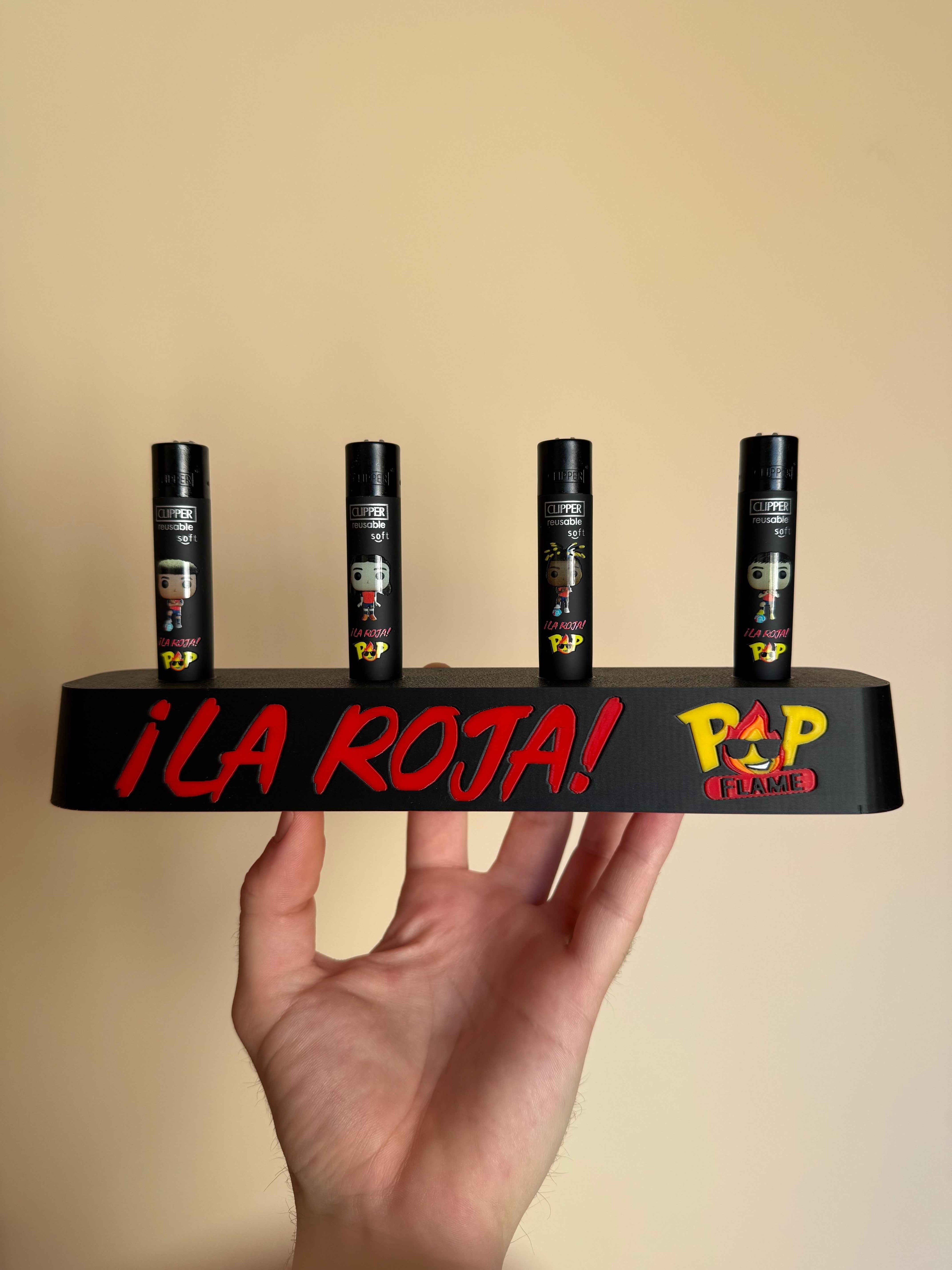Soporte Expositor para 4 Mecheros Clipper | Edición La Roja The Pop Flame