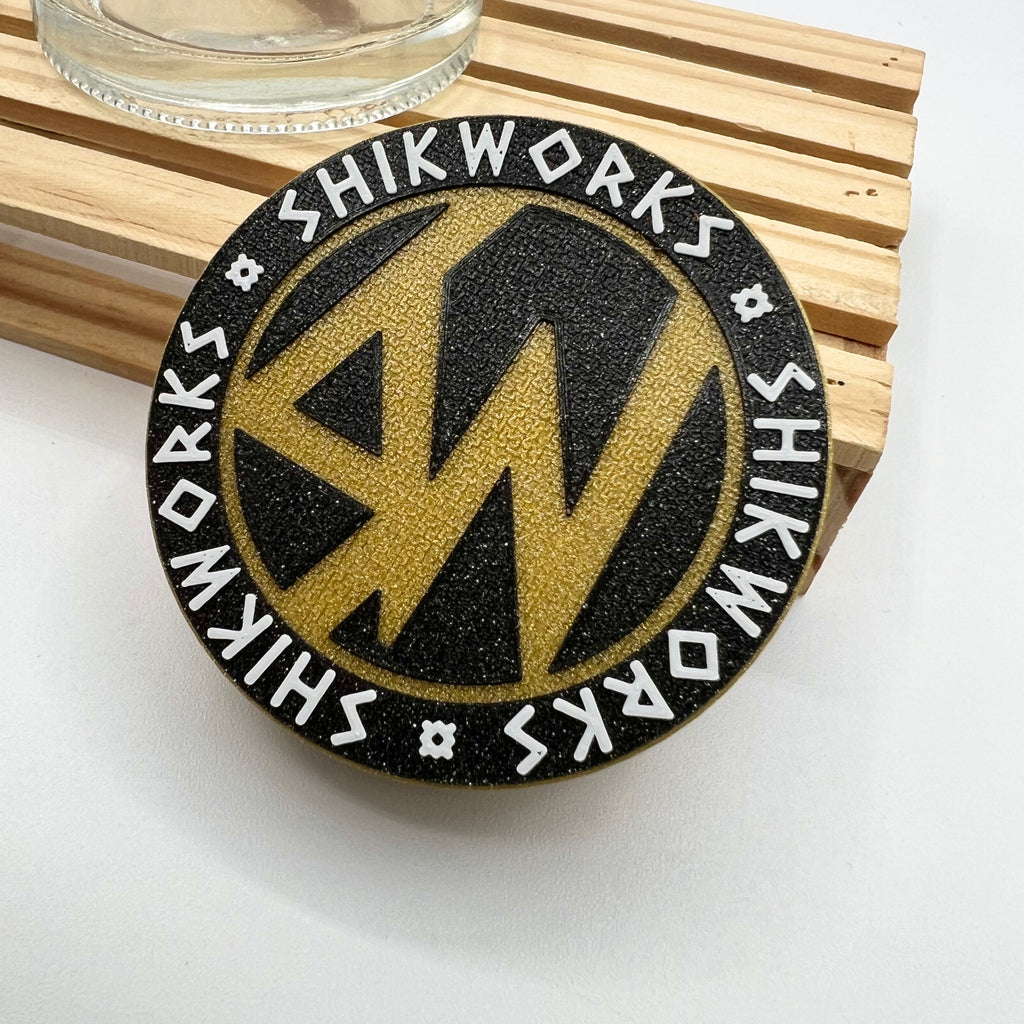 SW bote 50 ml (negro/dorado) - Shikworks
